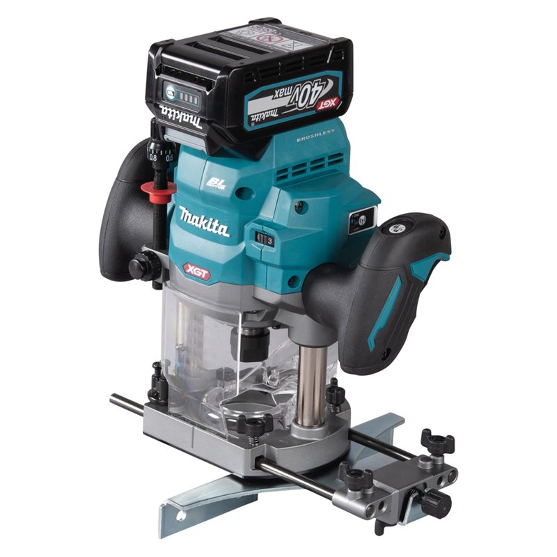 Fresadora XGT® Makita RP001GZ