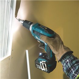 Atornillador LXT® Makita DFS452ZJ