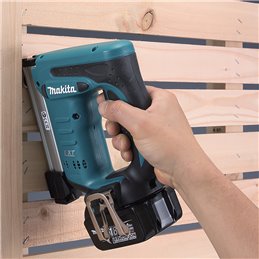 Grapadora LXT® Makita DST221RMJ