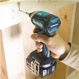 Atornillador de impacto LXT® Makita DTD154RTJ