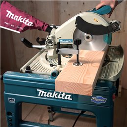 Sierra reversible Makita LF1000