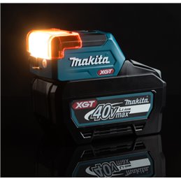 Linterna de mano XGT® Makita ML011G