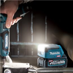 Linterna de mano XGT® Makita ML011G