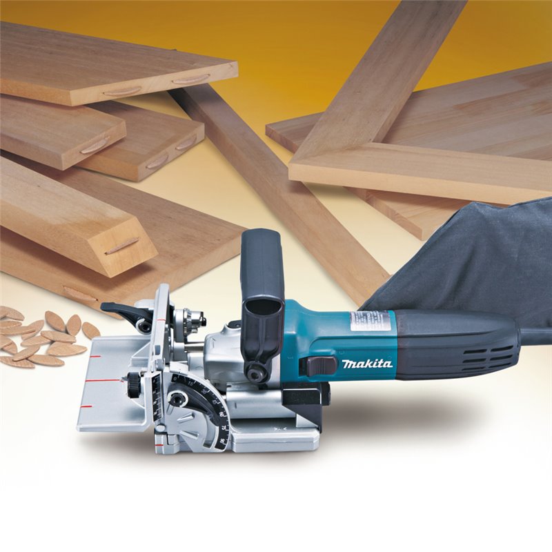 Engalletadora Makita PJ7000