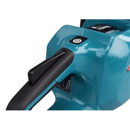 Sierra de cadena XGT® Makita UC011GZ