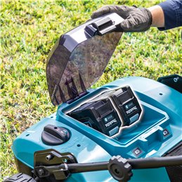 Escarificador a batería XGT® Makita UV001GZ